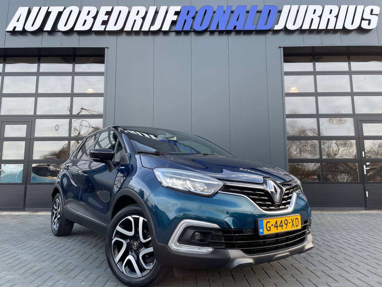 Renault Captur - 0.9 TCe Version S Full Led/Camera/Trekhaak/Navigatie/Bosé/1Ste Eigenaar/Dealer onderhouden - AutoWereld.nl