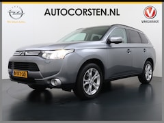 Mitsubishi Outlander - 2.0I AUT 7-Persoons Trekhaak Ecc Cruise Control Keyless Intense+ Bluetooth Lmv 18" Privacy