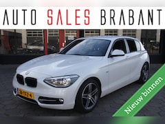 BMW 1-serie - 118i Sport Line