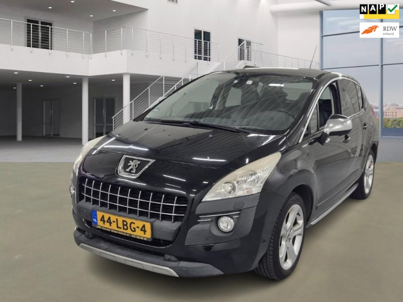 Peugeot 3008 - 1.6 THP GT/AIRCO/CRUISE/LEDER/NAVI/PARKEERSENS VOOR-ACHTER/VERWARMDE VOORST/TREKHAAK - AutoWereld.nl