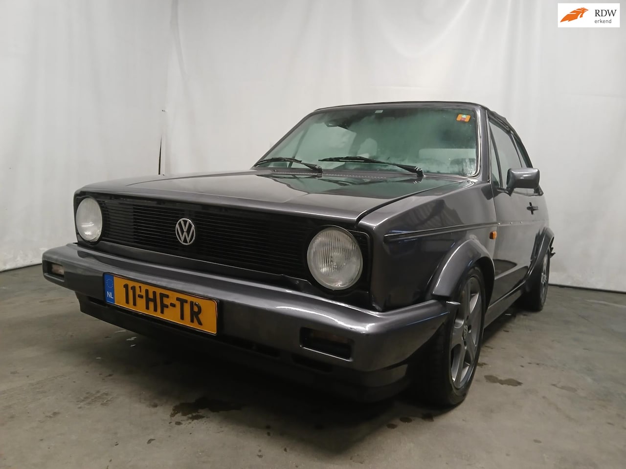 Volkswagen Golf Cabriolet - 1.8 - Front / Achter Schade - AutoWereld.nl