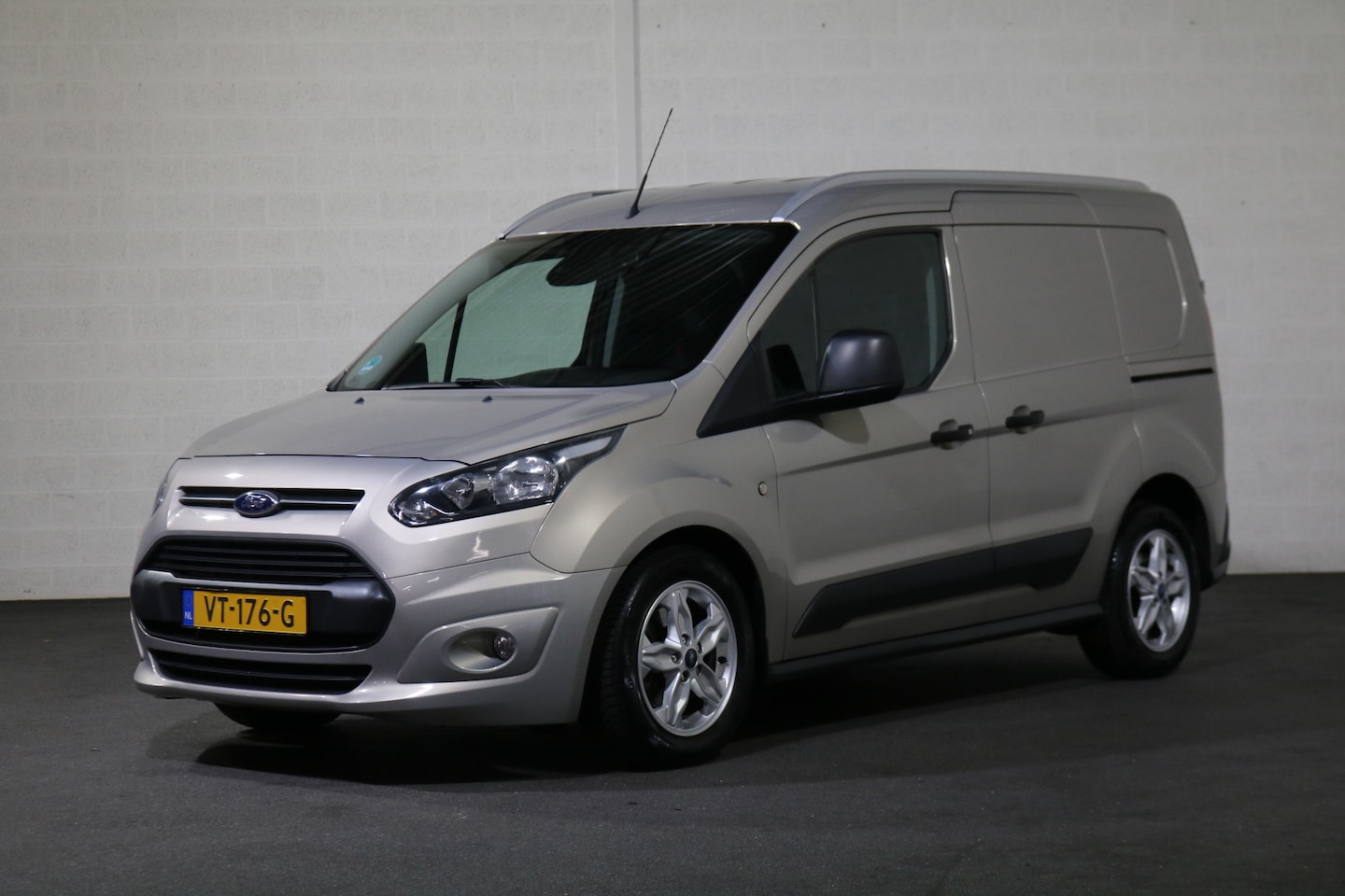 Ford Transit Connect - 1.6 TDCI L1 Trend Airco 2x Schuifdeur - AutoWereld.nl