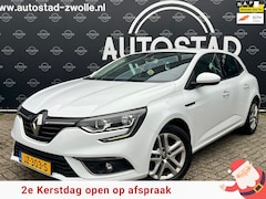 Renault Mégane - 1.2 TCe Zen NL-Auto / 2e Eigenaar / NAP / Navi / APK / Airco