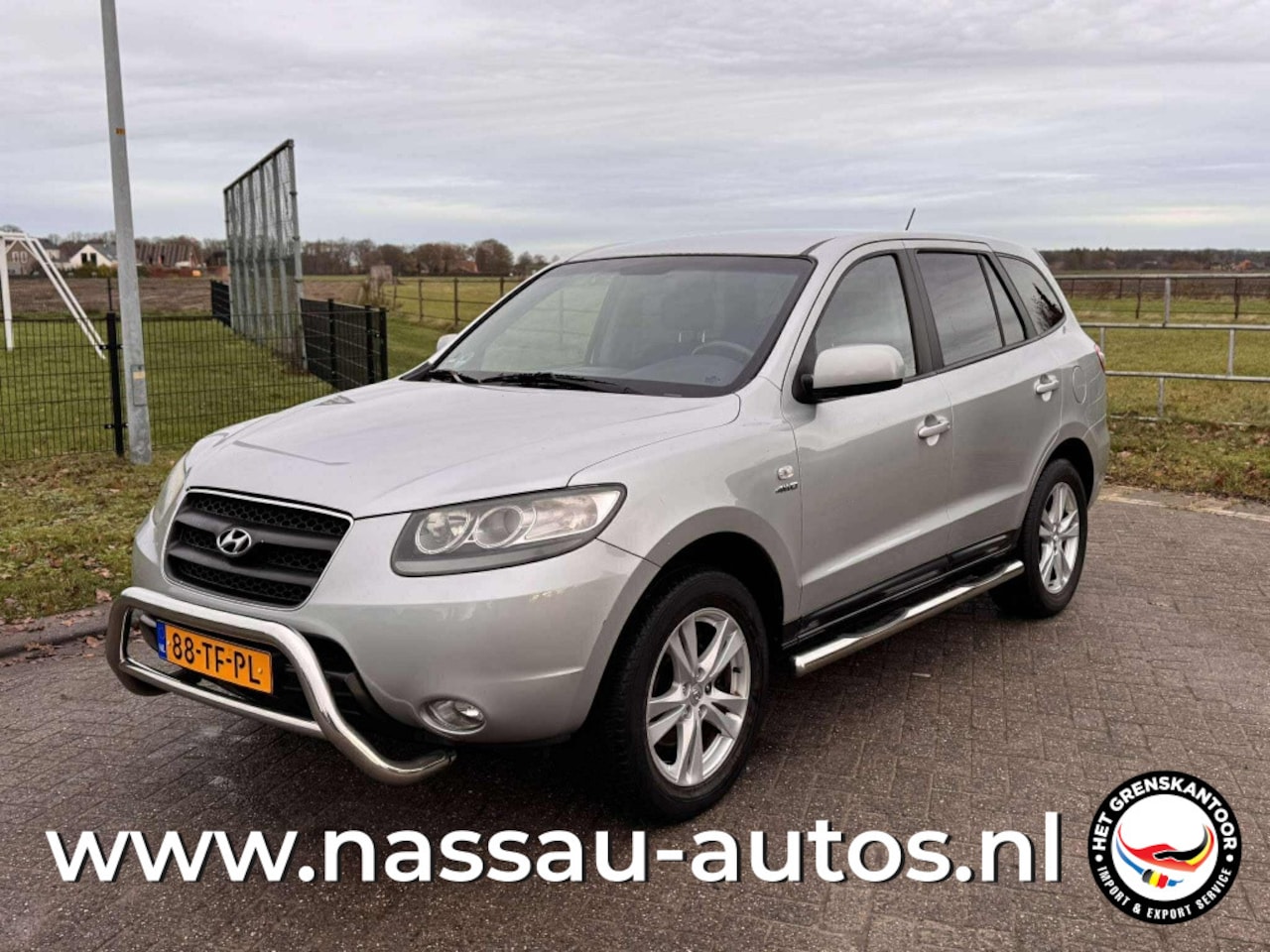 Hyundai Santa Fe - 2.7i V6 4WD 7pers. APK 07/2026 - AutoWereld.nl