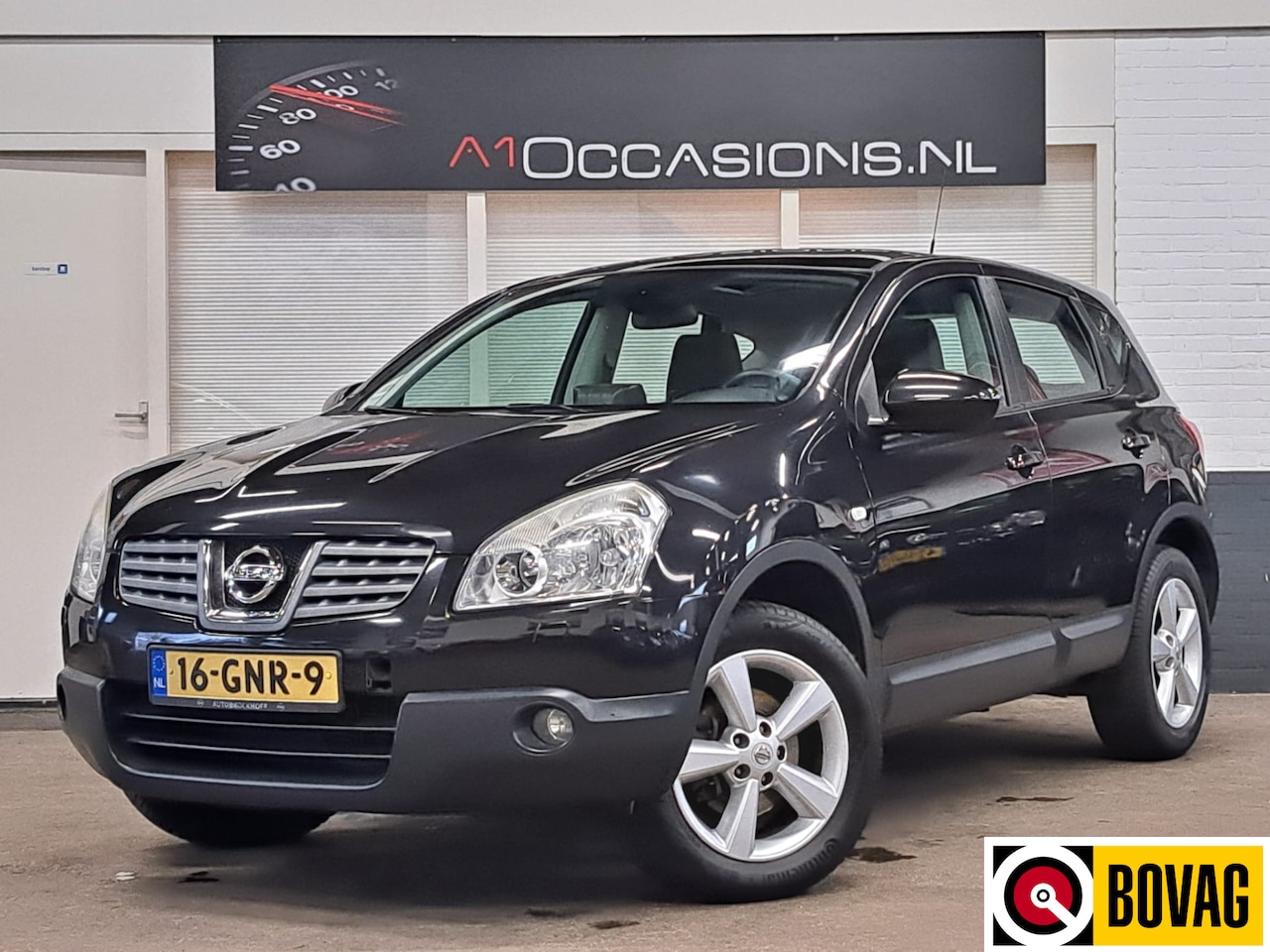 Nissan Qashqai - 2.0 Tekna Premium + LEDER + STOELVERWARMING !! - AutoWereld.nl
