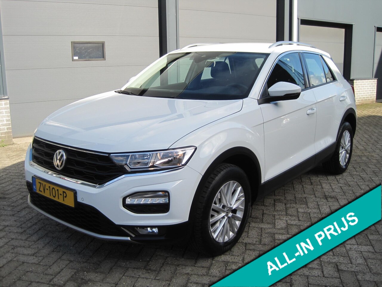 Volkswagen T-Roc - 1.0 TSI T-Roc Style Business Carplay Navi/Ecc/Cam/Pdc - AutoWereld.nl