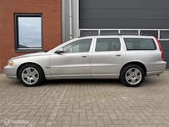 Volvo V70 - 2.4 Momentum - dealer onderh