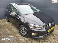 Volkswagen Golf Sportsvan - 1.4 TSI Highline Automaat Panodak / Camera / Trekhaak / Stoelverwarming / PDC