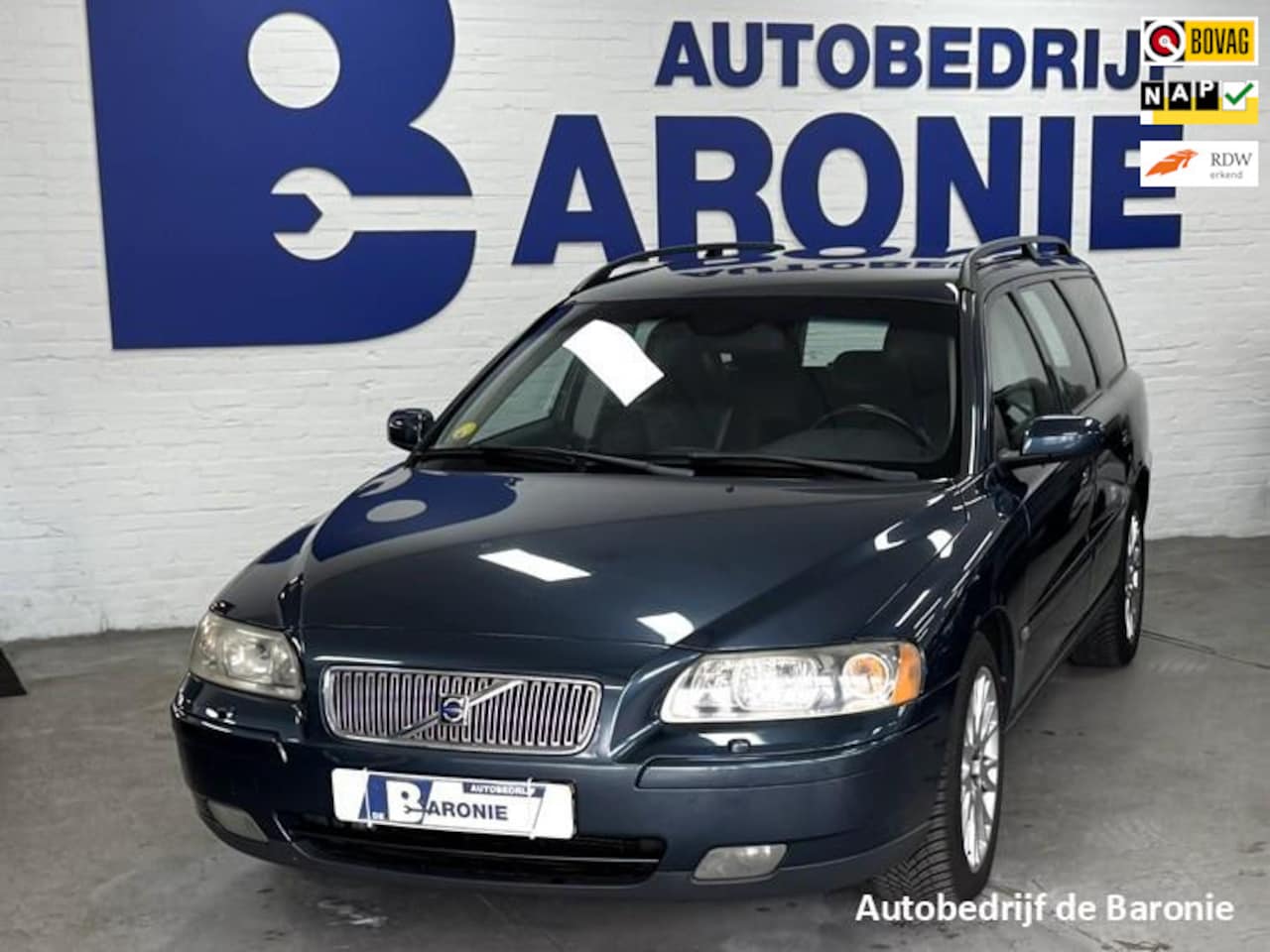 Volvo V70 - 2.4 Summum 2.4 Summum, nieuwe apk - AutoWereld.nl