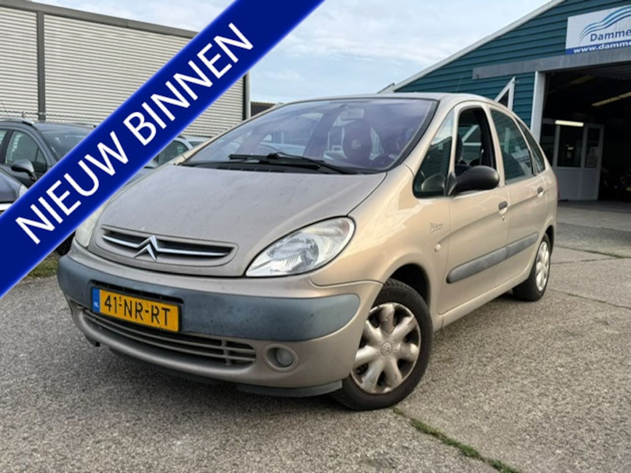 Citroën Xsara Picasso - 2.0i-16V Différence 2 Aut | APK 12-03-2026 - AutoWereld.nl