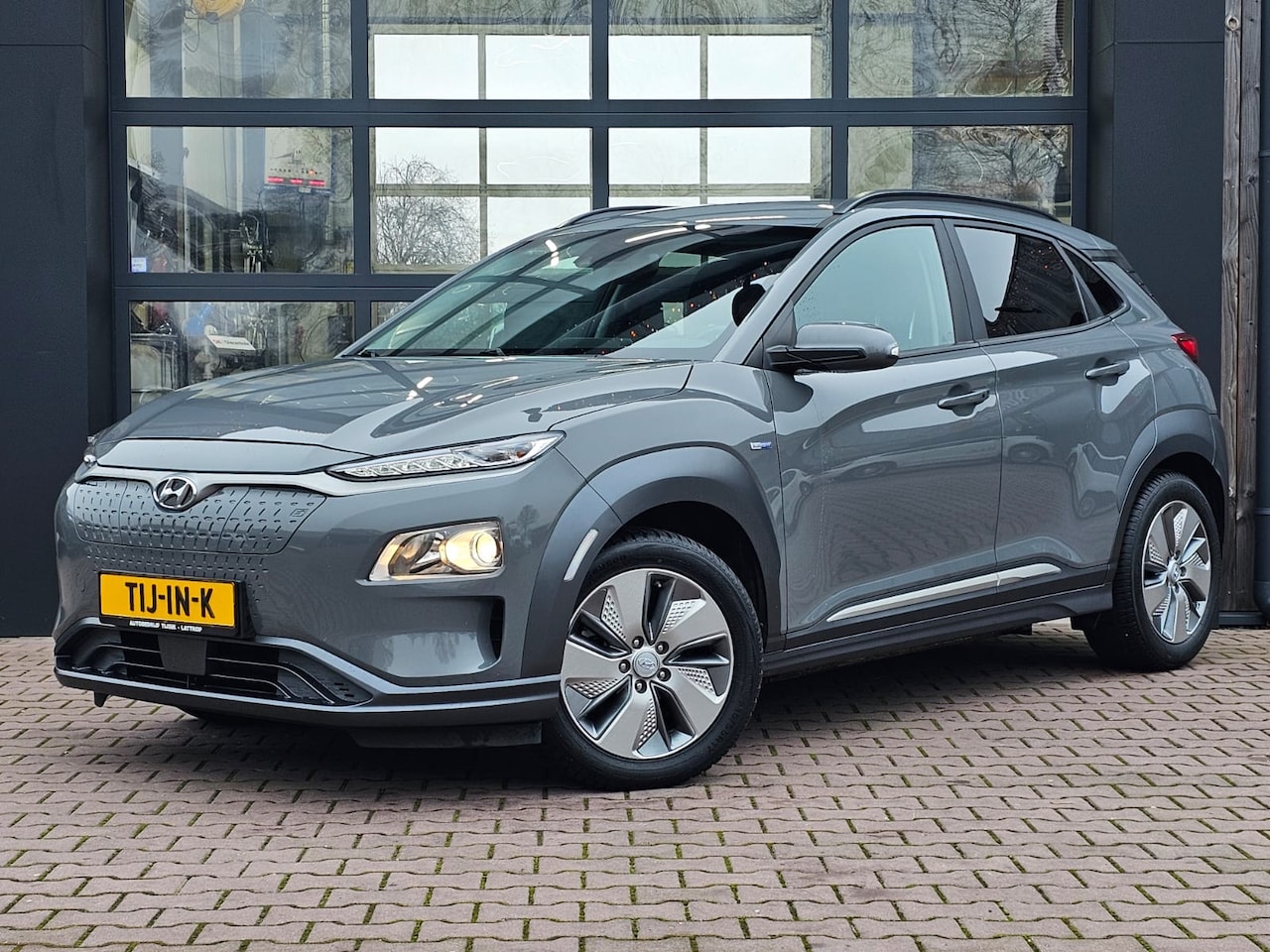 Hyundai Kona Electric - EV Comfort 39 kWh | Stoelverwarming | Krell | Navi | All-seasons | Camera | Stuurverwarmi - AutoWereld.nl