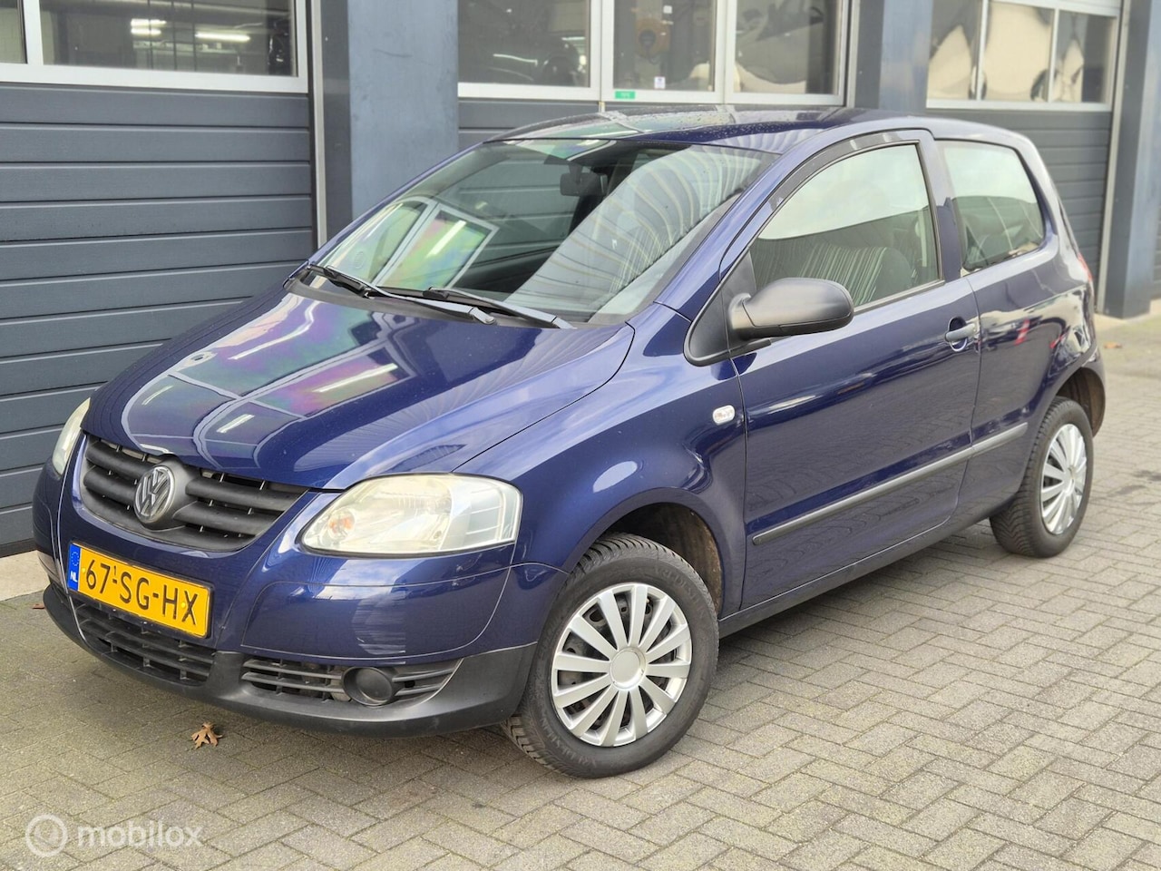 Volkswagen Fox - 1.2 Trendline | 178.000km | APK 17-12-2026 | - AutoWereld.nl