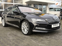 Skoda Superb Combi - 1.4 TSI iV Laurin & Klement Panoramadak ACC Lederen bekleding