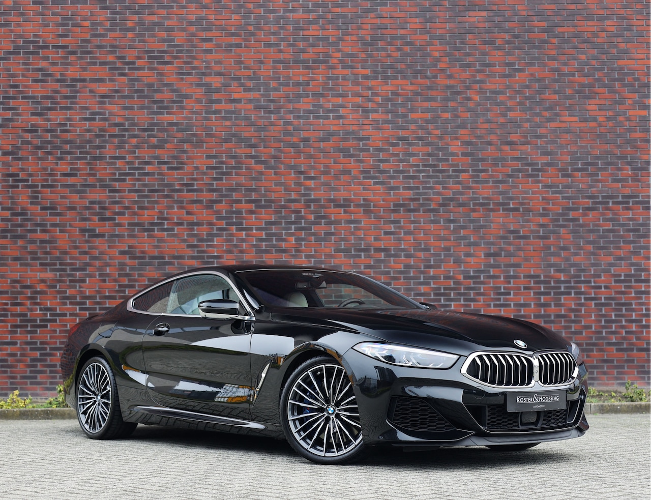 BMW 8-serie - M850i xDrive High Executive | Laser - Individual - AutoWereld.nl