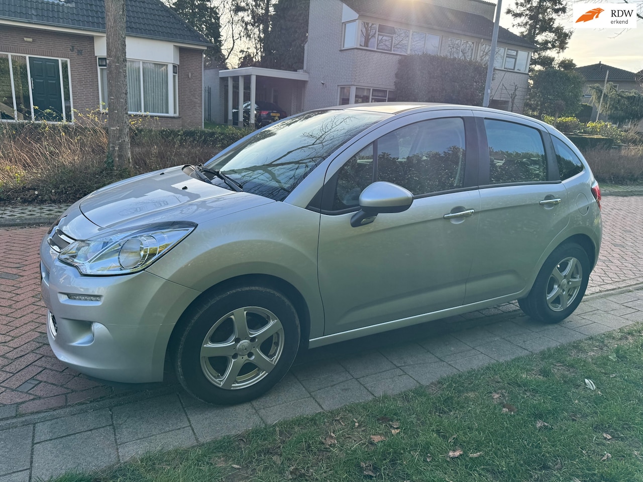 Citroën C3 - 1.2 VTi, Automaat, APK 11-01-2026. - AutoWereld.nl