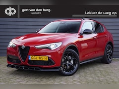 Alfa Romeo Stelvio - 2.0 T AWD B-Tech - 280PK - HALF LEDER - CARPLAY - CAMERA - 20 INCH