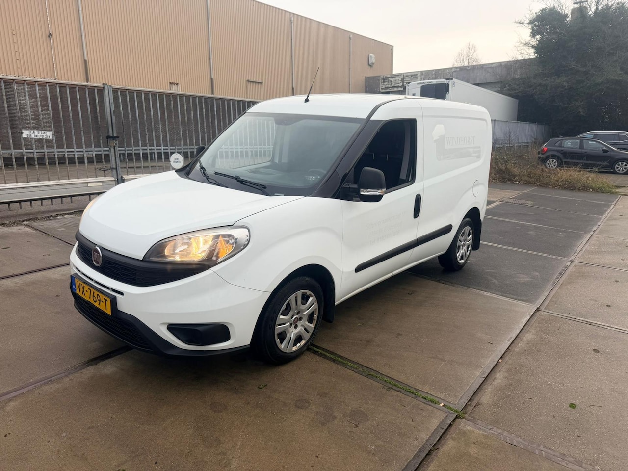 Fiat Doblò - 1.3 MJ L1H1!EURO 5!AIRCO!WEINIG KM:141560!BANDEN GOED!ELECKTRISH RAAM&SPIEGEL!TREKHAAK!CRU - AutoWereld.nl