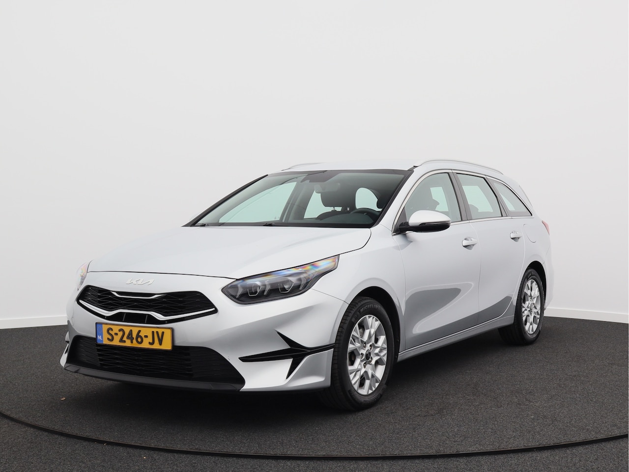 Kia Cee'd Sportswagon - Ceed 1.0 T-GDi DynamicLine/ trekhaak/ zeer mooi! - AutoWereld.nl