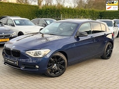 BMW 1-serie - 116i Business+ Sport|Nieuwe Ketting + Klepseals|Automaat|Carplay|Climate control|Cruise co