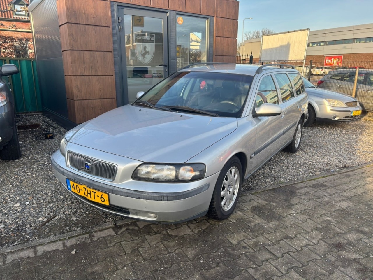 Volvo V70 - 2.4 2.4 - AutoWereld.nl