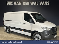 Mercedes-Benz Sprinter - 317 CDI 170pk L2H1 Euro6 Airco | Camera | Navigatie | Apple Carplay | Cruisecontrol | Trek