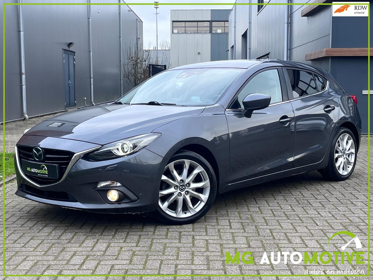 Mazda 3 - 2.0 GT-M | Leder | HUD | Cruise | BSM | Navi | FULL OPTION - AutoWereld.nl