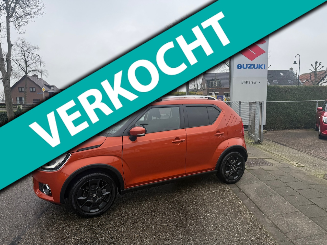 Suzuki Ignis - 1.2 Stijl // Automaat // Trekhaak // 1e eigenaar // Door ons nieuw geleverd en onderhouden - AutoWereld.nl