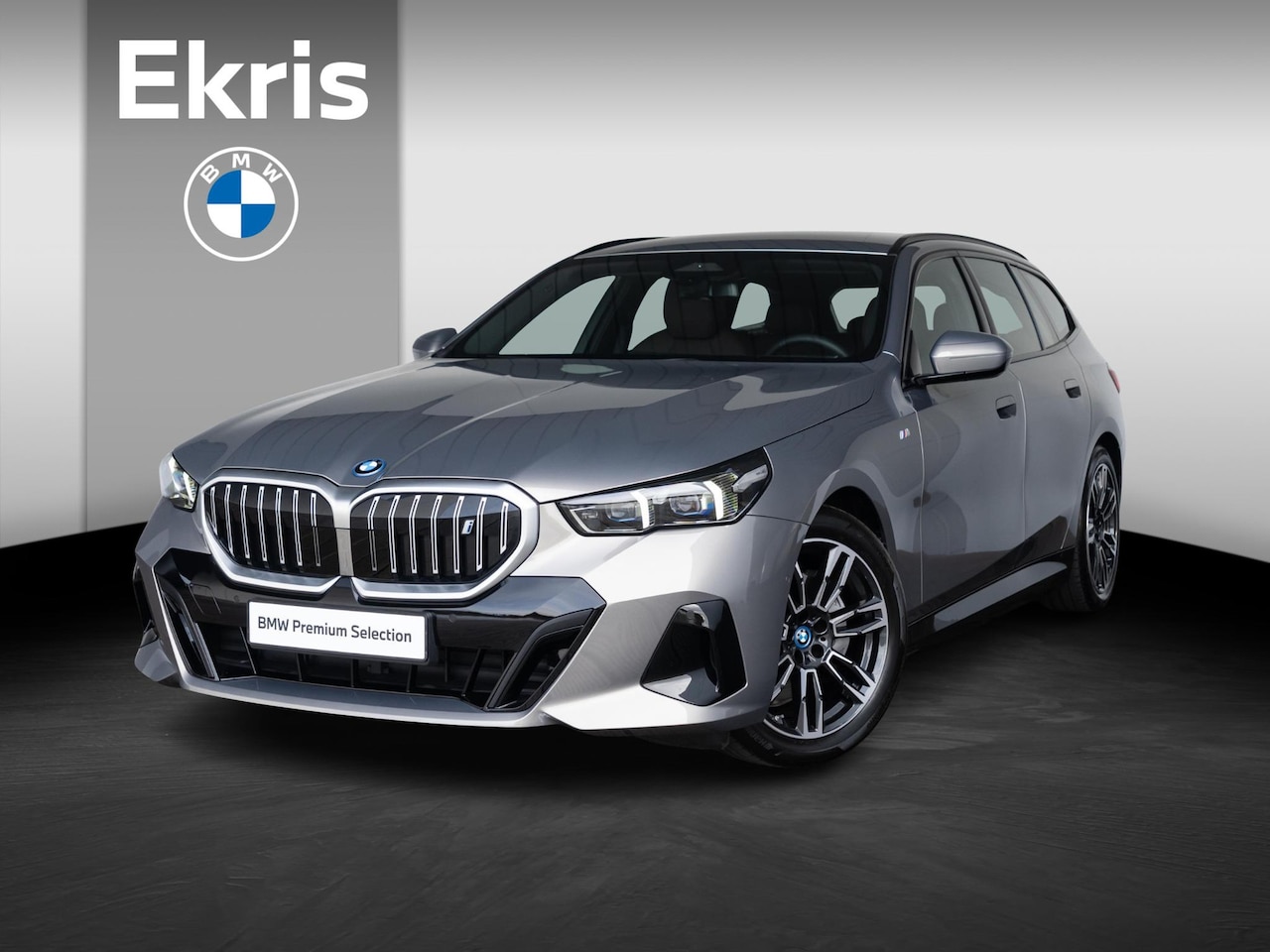 BMW i5 Touring - eDrive40 | M Sportpakket | Driving Assistant Plus | Achteruitrijcamera | Stoelverwarming | - AutoWereld.nl