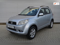 Daihatsu Terios - 1.5-16v Exclusive 2WD | Airco | Electr. Pakket | Trekhaak | L.M. Velgen