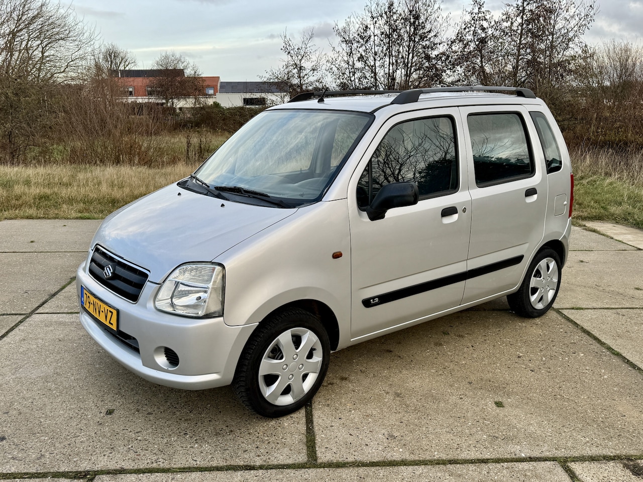 Suzuki Wagon R+ - 1.3 GLX stuurbekr. automaat hoge instap - AutoWereld.nl