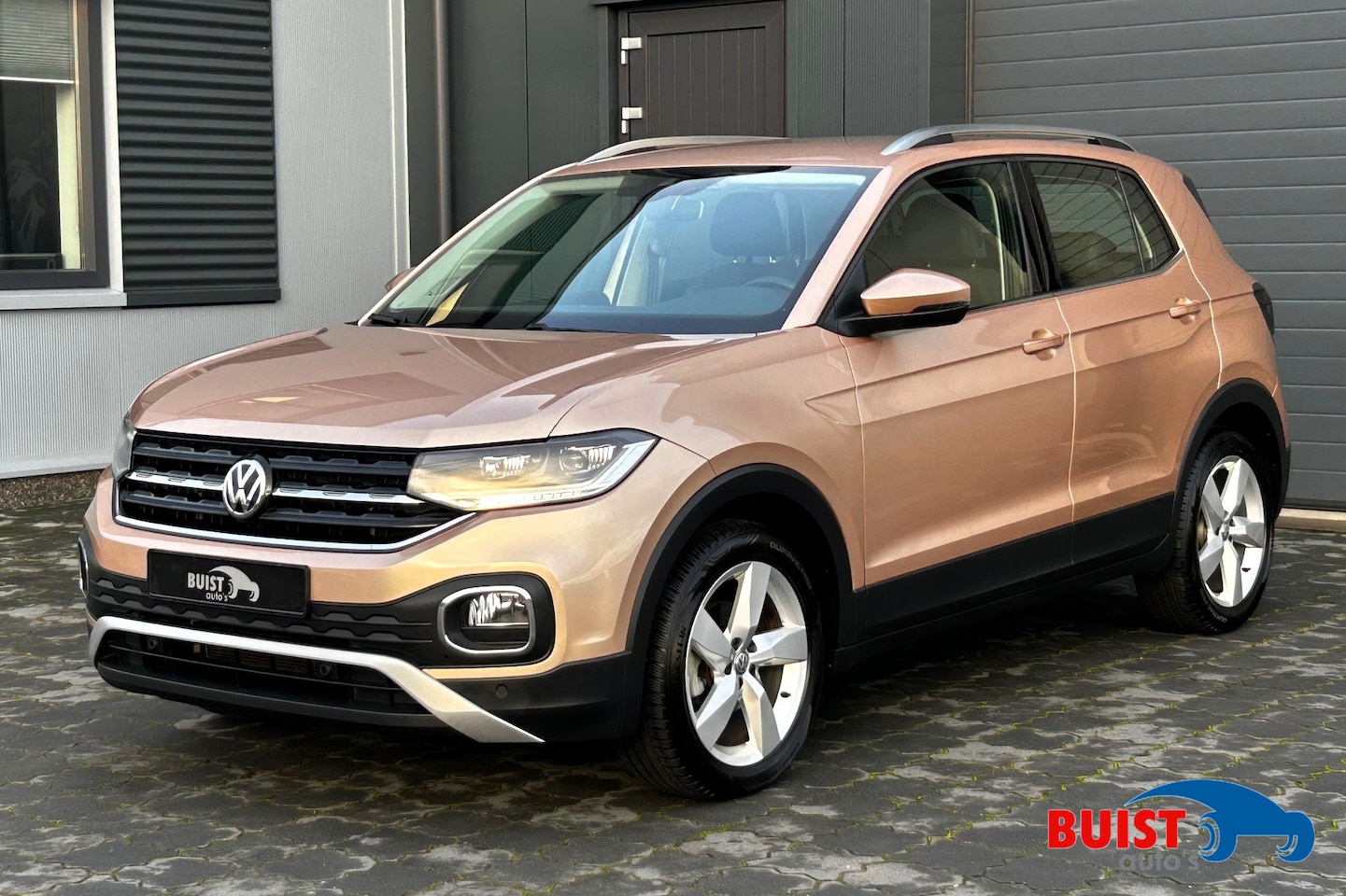 Volkswagen T-Cross - 1.0 TSI Style 35901KM! LED CARPLAY STOELVERW. BEATS AUDIO - AutoWereld.nl