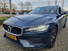 Volvo V60 - 2.0 B3 Momentum Advantage 1e Eigenaar