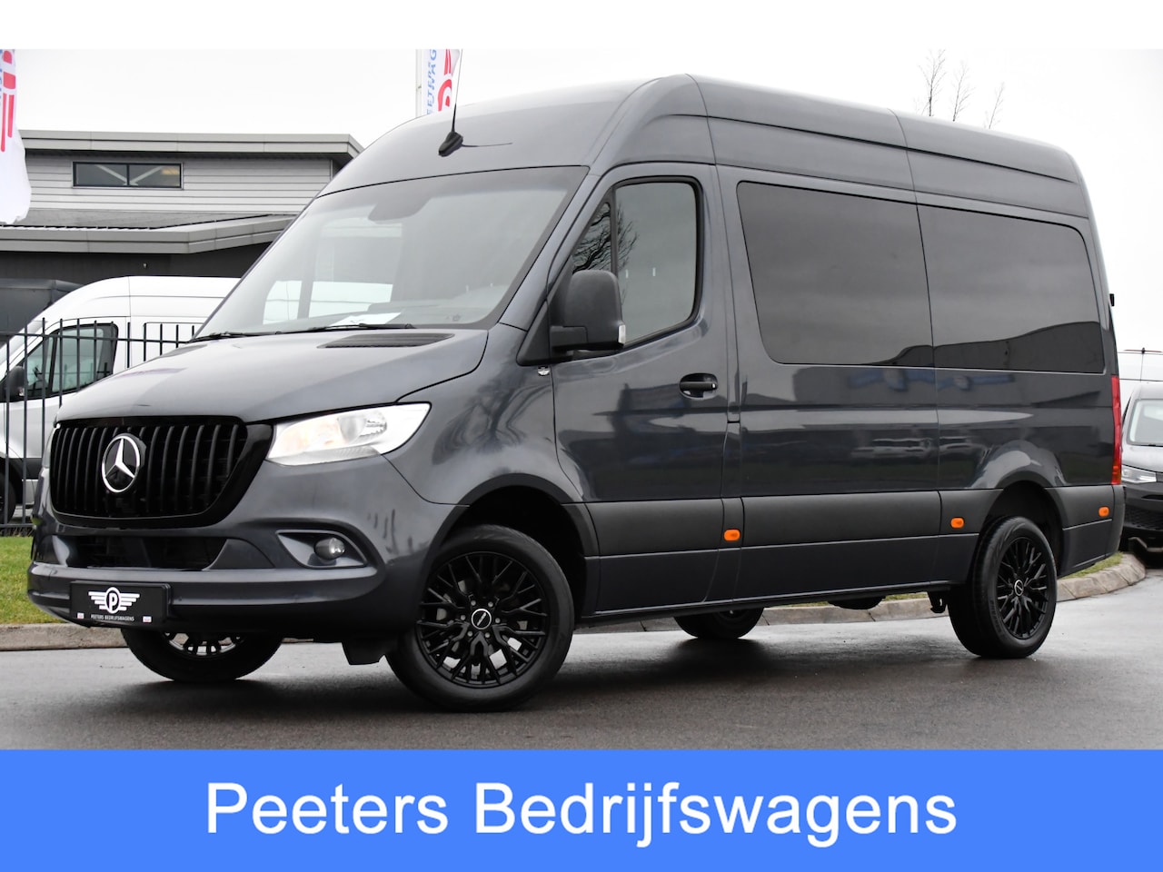 Mercedes-Benz Sprinter - 319 V6 3.0 CDI L2H2 DC AMG Edition Camera, Cruise, Carplay, 3500kg Trekhaak, Automaat, Sen - AutoWereld.nl