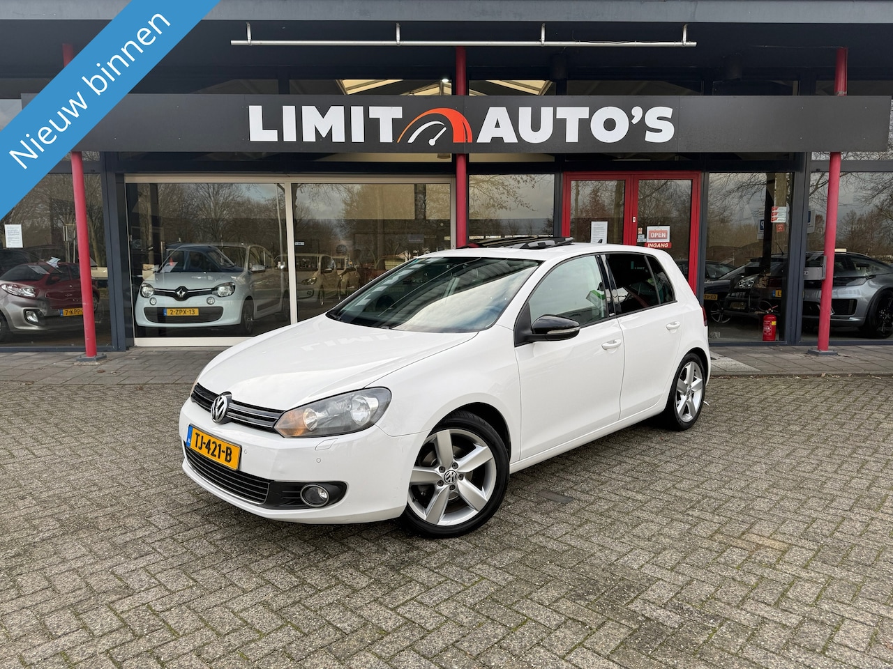 Volkswagen Golf - 1.2 TSI Highline BlueMotion/Open Dak/Climate/Cruise/Pdc v+a/Navi/Stoel.verw/Elek.Ramen/Lmv - AutoWereld.nl