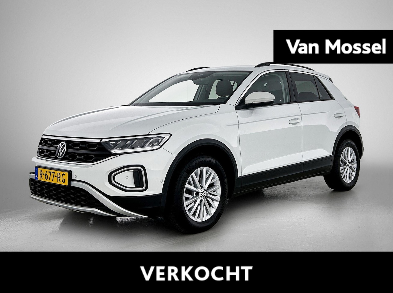 Volkswagen T-Roc - 1.0 TSI Life | 115 PK | Digital Cokpit | Navigatie | Carplay / Android Auto | All Season B - AutoWereld.nl