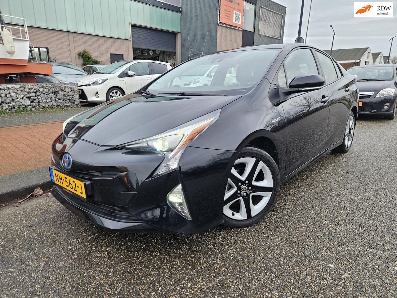 Toyota Prius - 1.8 First Edition GARANTIE - AutoWereld.nl