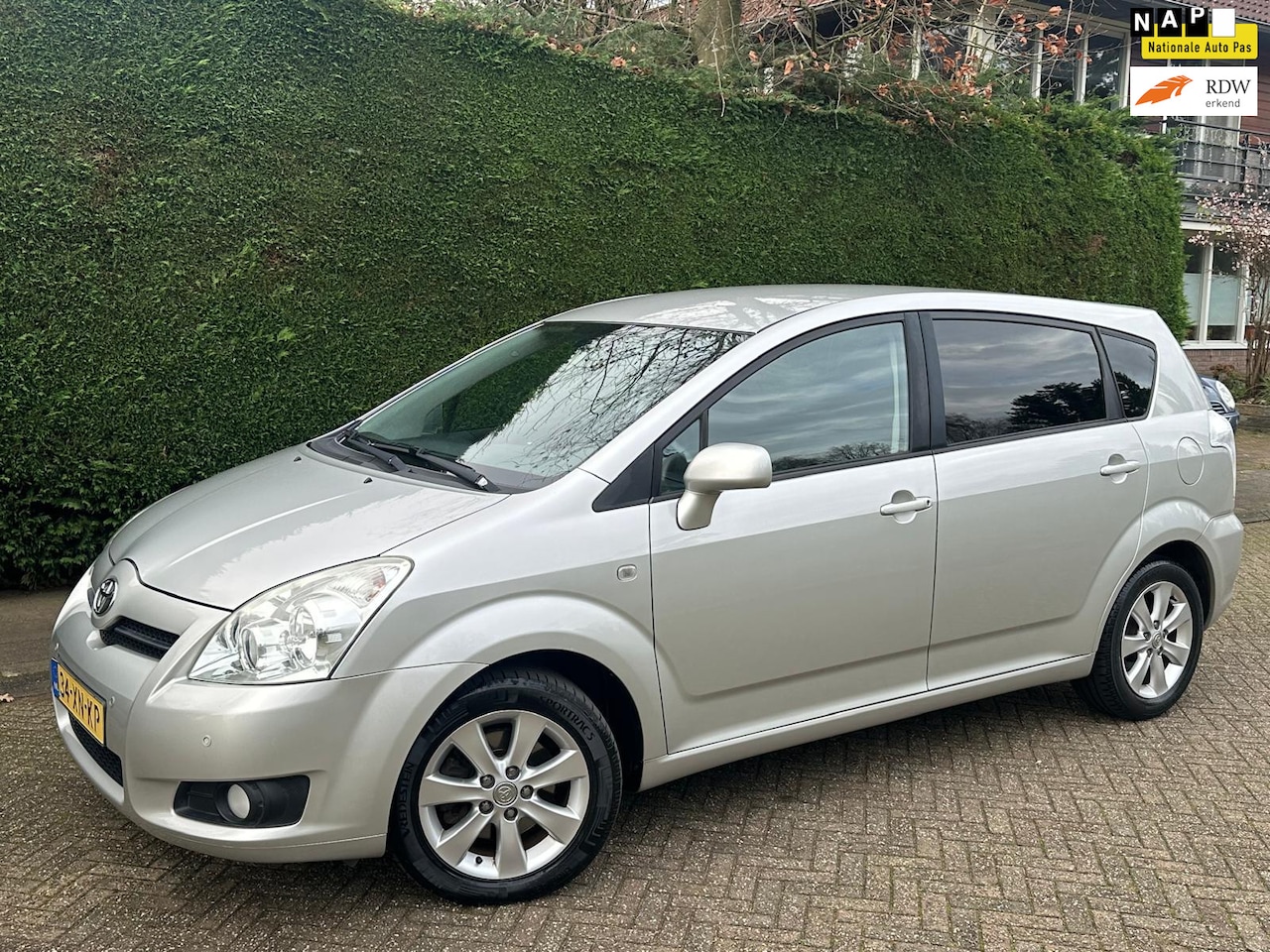 Toyota Verso - 1.6 VVT-i Luna 1e EIGENAAR/LAGE KM/PDC V+A/APK! - AutoWereld.nl