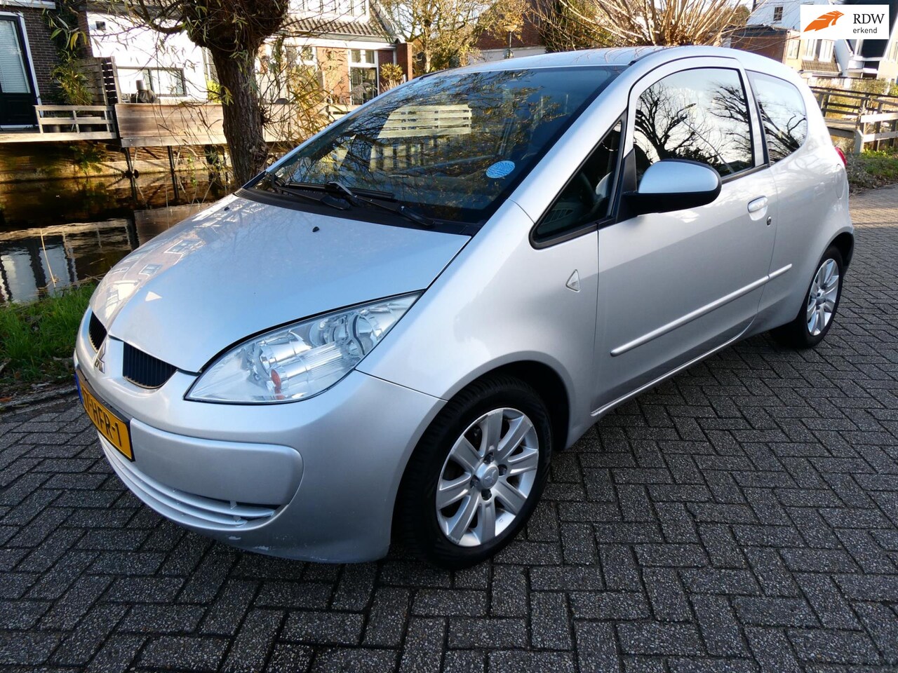 Mitsubishi Colt - 1.3 Invite+ 95pk 4-Cilinder Airco Degelijke Jap Youngtimer - AutoWereld.nl