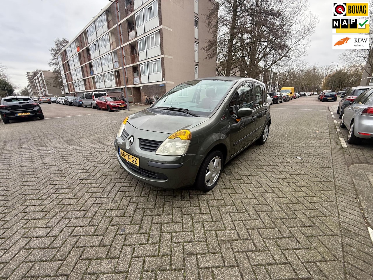 Renault Modus - 1.4-16V Expression Comfort 1.4-16V Expression Comfort - AutoWereld.nl