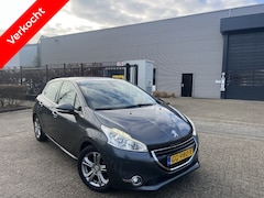 Peugeot 208 - 1.6 BlueHDi Navigatie|Clima|Panoramadak