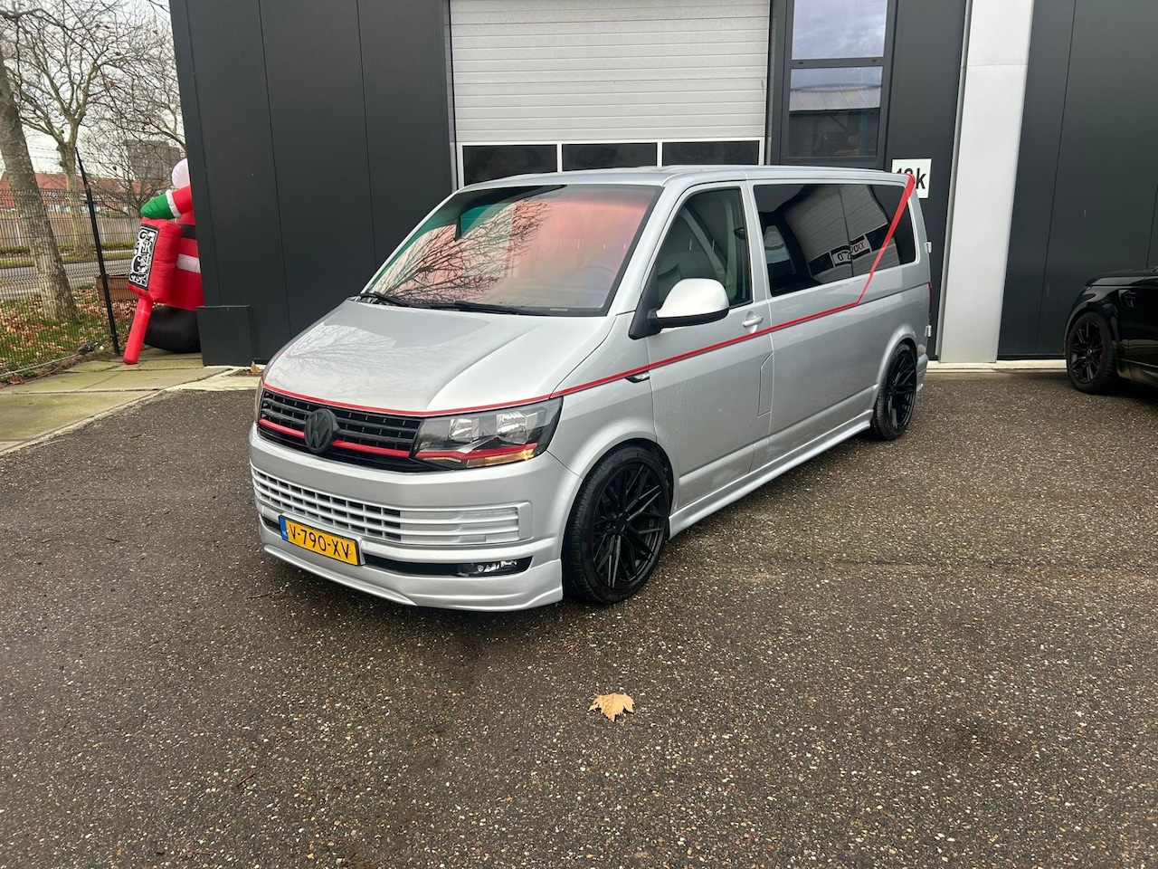 Volkswagen Transporter - 2.0 TDI L2H1 DC Business Comfortline 2.0 TDI L2H1 DC Business Comfortline - AutoWereld.nl