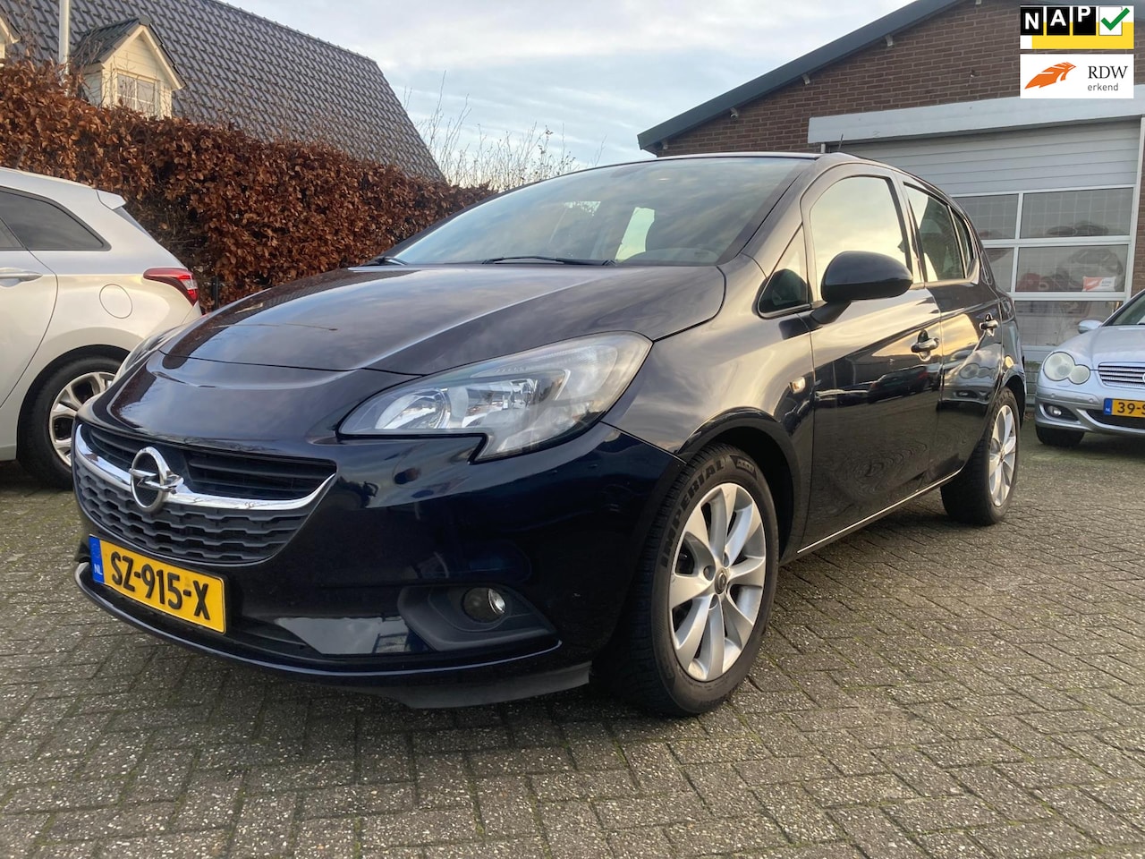Opel Corsa - 1.4 Favourite Bj 2018 85.278 km nap, Cruise, Airco, - AutoWereld.nl