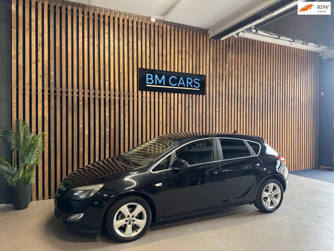 Opel Astra - 1.4 Turbo Sport Airco, Pdc, Cruise - AutoWereld.nl