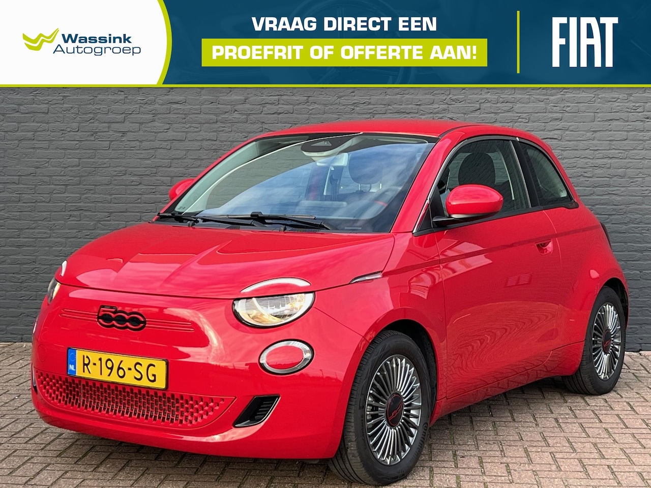 Fiat 500 - EV 42kWh 118pk Automaat Red I SOH 96% I Navigatie I Carplay I Cruise I Camera I - AutoWereld.nl