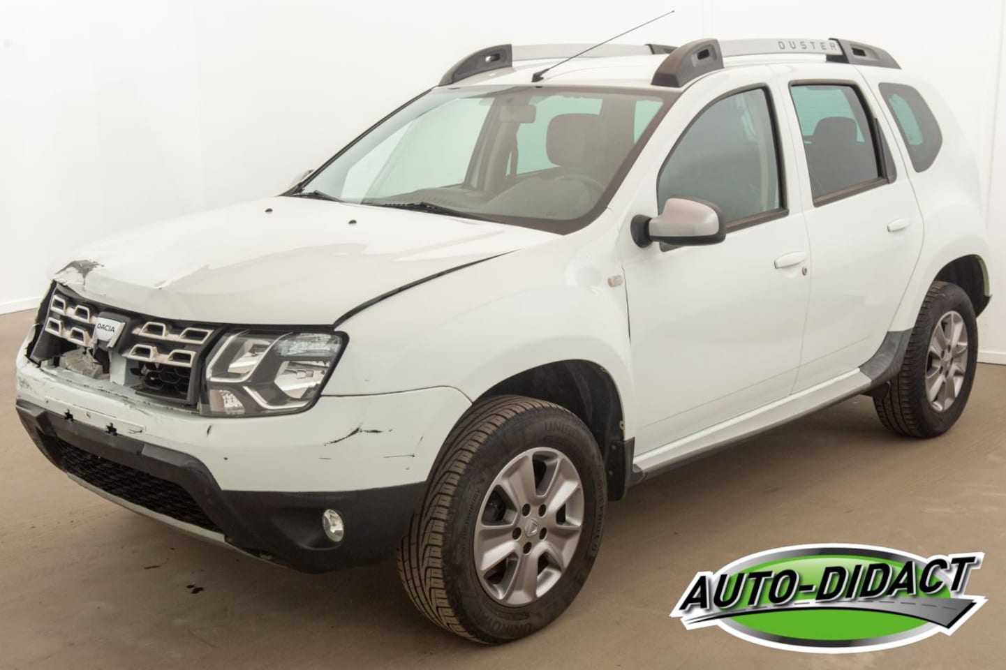 Dacia Duster - 1.5 dCi 115.812 km Leder Airco Prestige - AutoWereld.nl