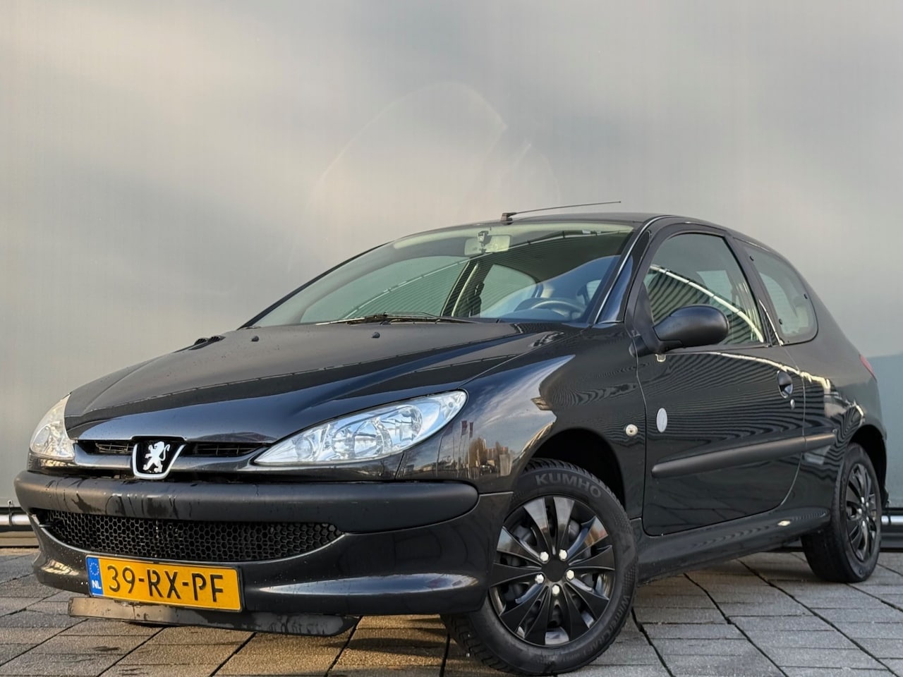 Peugeot 206 - BWJ 2005 | 1.4 75PK X-Design | AIRCO | STUURBEKR | RADIO/CD | - AutoWereld.nl