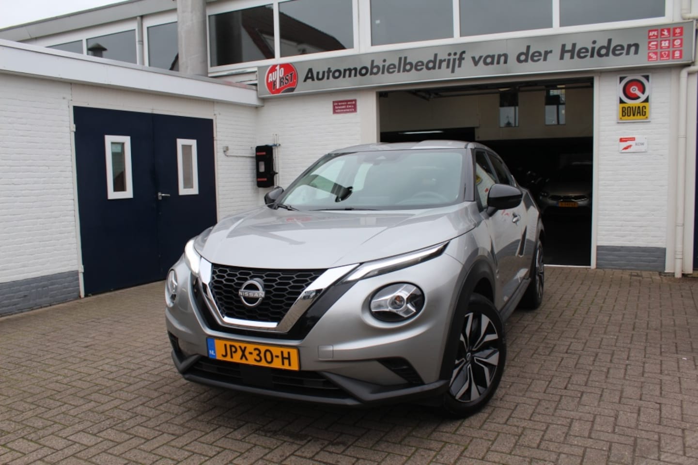 Nissan Juke - 1.0 DIG-T Acenta Comfort Pack - AutoWereld.nl