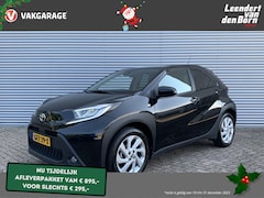Toyota Aygo X - 1.0 VVT-i MT First Apple Carplay/Android Auto | Camera | ECC | DAB | Stoel verwarming