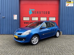Renault Clio - 1.4-16V Dynamique Luxe