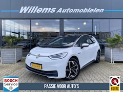 Volkswagen ID.3 - First Plus 58 kWh SOH 93% Trekhaak Stuur/Stoelverwarming & Camera & Navigatie